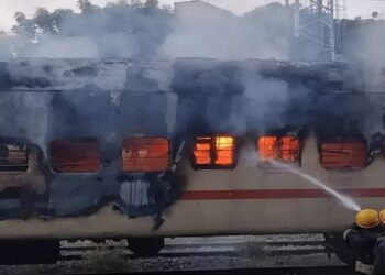 मदुरै में ट्रेन दुर्घटना, बोगी में लगी आग, 9 रेल यात्रियों की मौत, जानिए विस्तार से