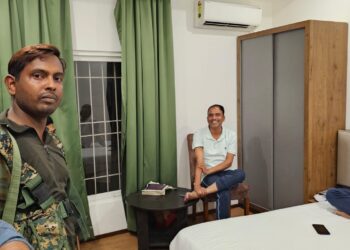 सांसद के होटल के कमरे में छापेमारी: भाजपा ने कहा कि सत्ता पक्ष चुनाव में हार को महसूस कर रहा है