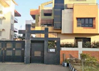 महेंद्र सिंह धोनी के आवास का कमर्शियल उपयोग होगा तो हाउसिंग बोर्ड करेगा कार्रवाई