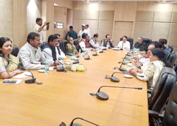 कांग्रेस के प्रभारी ने सभी मंत्रियों को दिया टास्क, कैलेंडर बनाकर होगा काम