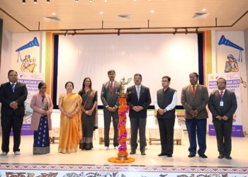 नेशनल फार्मेसी डे पर SBU में विशेष कार्यक्रम का आयोजन, जानिए विशेषज्ञ की बातें