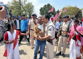 सिरमटोली सरना धर्म स्थल के अतिक्रमण के खिलाफ बंद का व्यापक असर