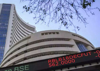 शेयर बाजार में भारी गिरावट, सेंसेक्स 589 अंक लुढ़का, जानें गिरावट के पांच प्रमुख कारण