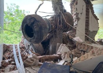 अहमदाबाद विमान हादसे ने देश को स्तब्ध कर दिया, जानिए विस्तार से