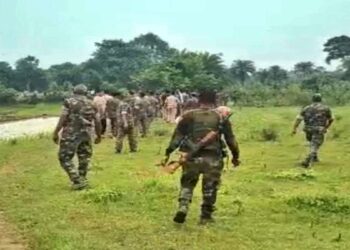 चाईबासा में मुठभेड़ में सुरक्षाबलों ने एक नक्सली को मार गिराया, जानिए