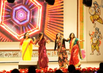 सरला बिरला विश्वविद्यालय में फ्रेशर्स डे की धूम, विद्यार्थियों ने जमकर की मस्ती