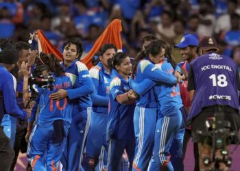 भारत की बेटियों ने दैश को बनाया चैंपियन। दक्षिण अफ्रीका को हराकर वर्ल्ड कप जीता।