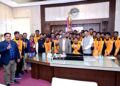 चैंपियनशिप जीतने वाली अंडर 14 फुटबॉल टीम से मिले मुख्यमंत्री हेमंत सोरेन