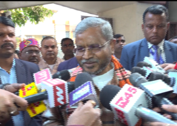 बालू माफिया थाना से बालू ट्रक छुड़वा लिए, बाबूलाल मरांडी का आरोप