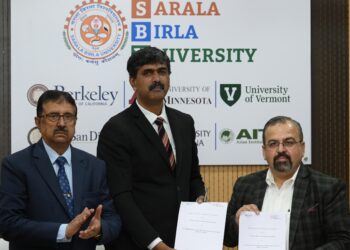 नेशनल इंस्टीट्यूट ऑफ इलेक्ट्रॉनिक्स एंड इन्फोर्मेशन टेक्नोलॉजी और SBU में करार। स्टूडेंट्स को होगा बड़ा लाभ