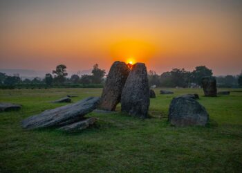 झारखंड की पाषाण युग के इतिहास को जानेगी दुनिया, दावोस में झारखंड की संस्कृति लहराएगी