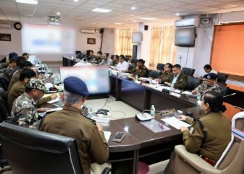 DGP तदाशा मिश्रा ने विधि व्यवस्था की समीक्षा की, दिया आवश्यक निर्देश