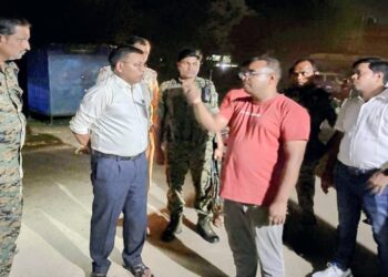 गुमला में 1 करोड़ से अधिक की ज्वैलरी की लूट, बगल में था थाना