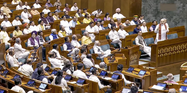 देश में 33% महिला आरक्षण लागू। केंद्र सरकार ने अधिसूचना जारी की