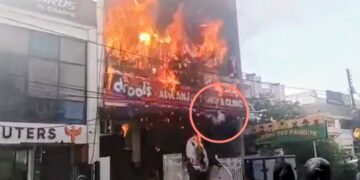 लखनऊ के अलीनगर में कोचिंग में आग में अब तक 15 बच्चों की मौत, कई ज़ख्मी।
