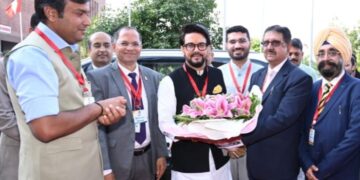 एजुकेशन समिट में देश के नामी विश्वविद्यालय शामिल हुए