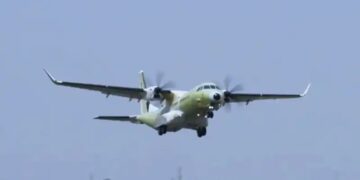 देश में निर्मित Airbus C295 सैन्य परिवहन विमान का सफल परीक्षण, बड़ी उपलब्धि।
